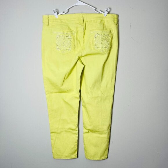 Platinum Chico"s Jeans Women's 3 Ankle Yellow Embroidered Stylish Unique Cowboy‎ - Picture 2 of 12